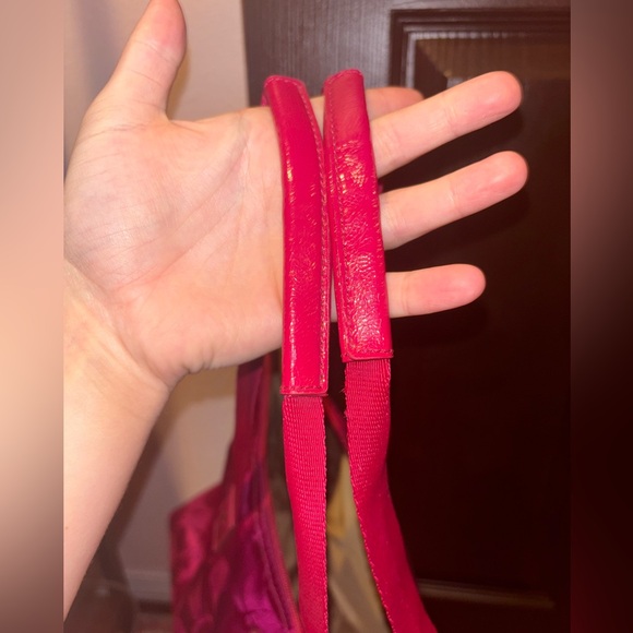 Coach GUC Fuchsia Getaway Signature Nylon Tote - Picture 5 of 5